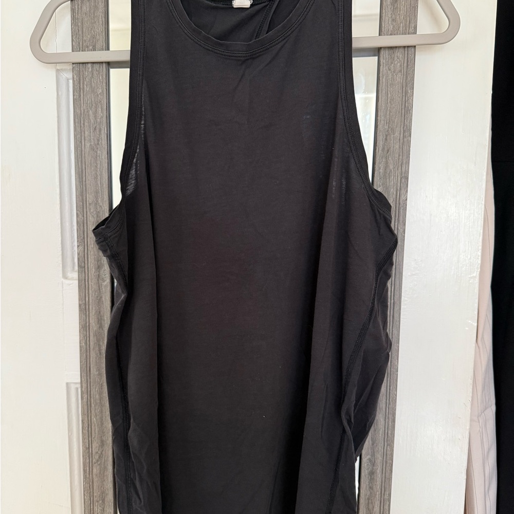 Black Sleeveless Women's Top